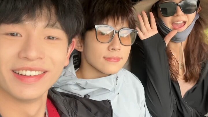 ปีหน้าก็ยังต้องไปชมวิวด้วยกันอีกนะ