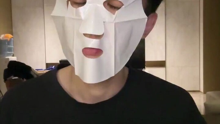 She said that this is how she usually puts on makeup