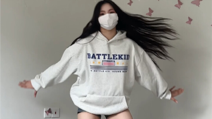 Siapa yang paham nilai emas dari beberapa baris rap ini #Seperti gravitasi bumi tak bisa melarikan d