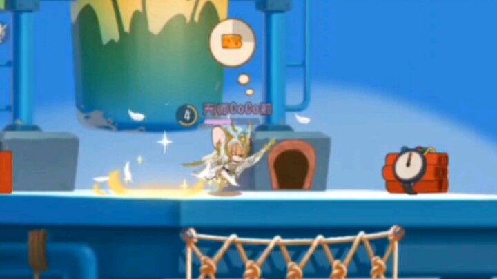 Jianli is more maneuverable in the playground than any mouse, I say!