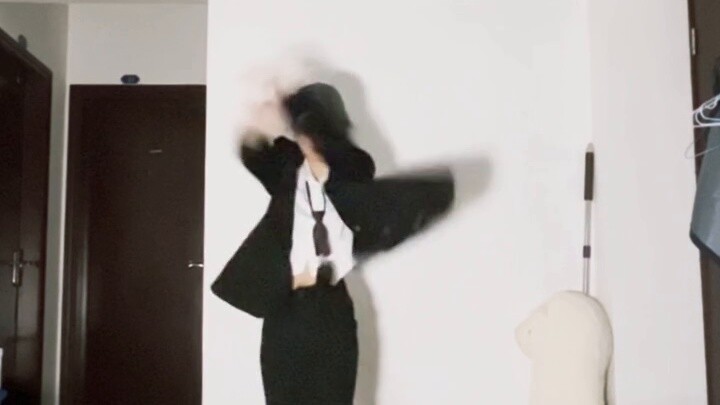 It doesn't matter that Harmony Club will be performing T5【MOVE】 before TREASURE