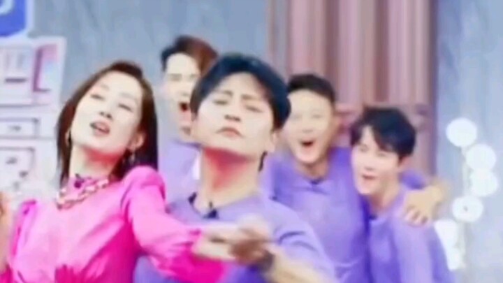 Chen Zhipeng and Liu Mintao really nailed it on the spot—they’re from the same generation!