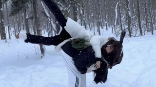 A guy learned pick-up techniques online, tried them out on a girl—and the result was…