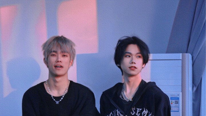 เหมือนพวกเขาก็ไขลานเหมือนกันเลย ฮิฮิ