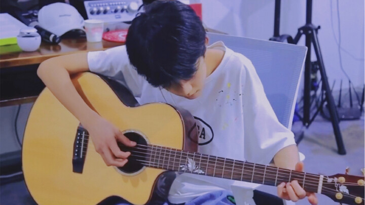 【汪浚熙】四代小男友，跳舞真的很有魅力