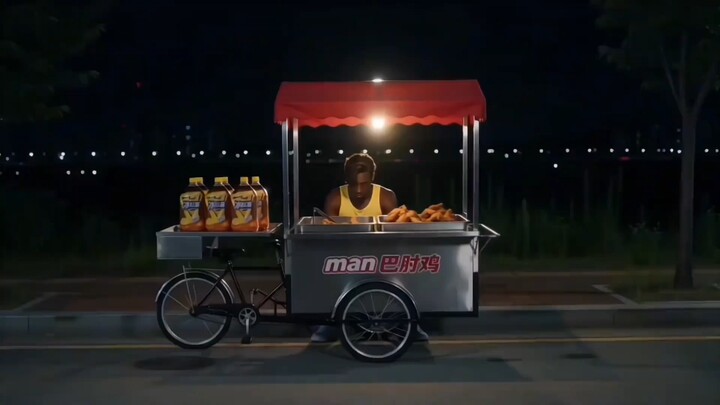 EXO’s 15th hidden member, once known as “Man EXO-Man”