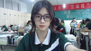 “最想要看到，是你的微笑”