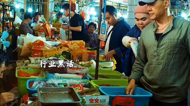 Bos kriminal tidak mengizinkan siapa pun menyebut putranya sebagai anak bodoh