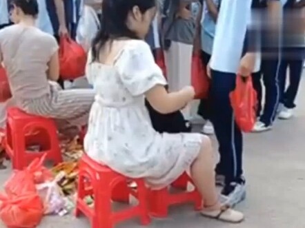 A kid brought snacks to school and the teacher confiscated them! Junk food isn’t allowed—there’s a c