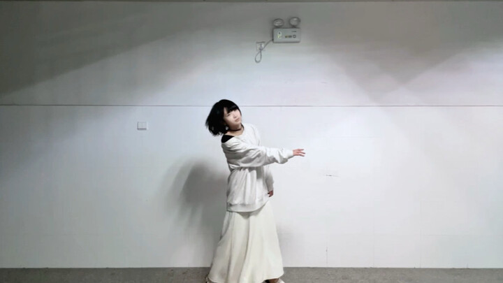 I'll forever be immersed in the breathtaking atmosphere | Seira Kagi —— Mercury