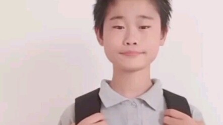 Một ngày tựu trường của học sinh tiểu học