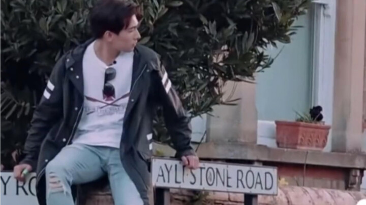 Netizens calculated Yang Yang's height based on the "Flower Boy" episode where he got lost! This gen