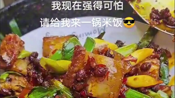 As a Guizhou native, I’ve loved this dish since childhood—how about giving fermented black beans wit