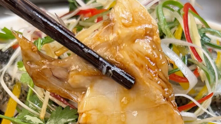 【Rumus umum kukus ikan yang sempurna: lembut, renyah, dan kenyal bak masakan koki profesional—kamu p