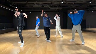 Treasure 5 "Move" dance practice 😍