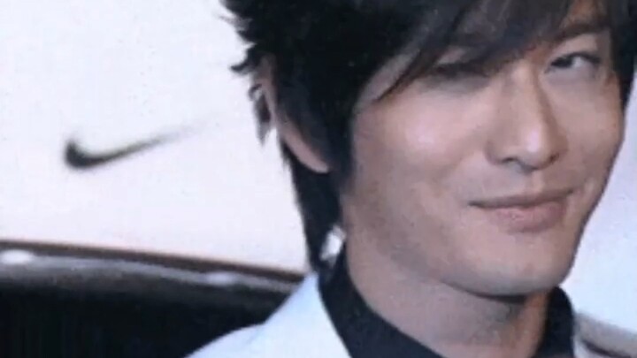 هل يمكنني إلقاء نظرة على الكتب الصينية في مكتبتك؟