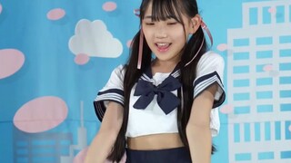 Loli kecil yang lucu