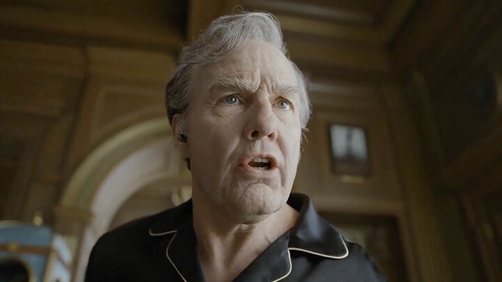Tom Cruise shakes up his image! The official trailer for the 2026 disaster comedy "The Dig" is out—a