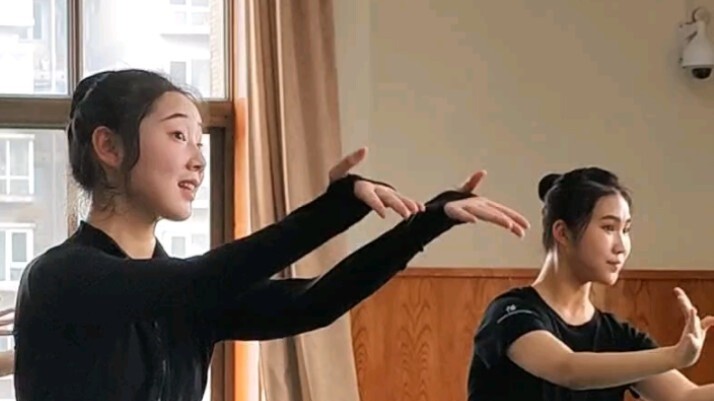 [Combination of hands] Speaking from the heart!