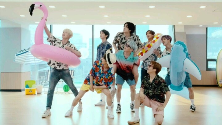 PENTAGON Fantasystic Dance Studio