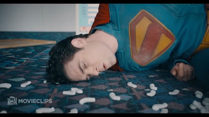 Superman (2025) 4K - The Justice Gang Stops the War _ Movieclips