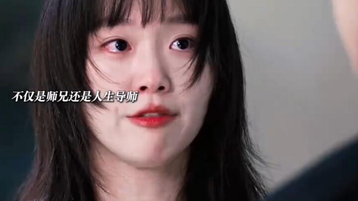 Cặp sao song sinh cùng sư môn, đẹp trai giống nhau mà điên cũng giống nhau