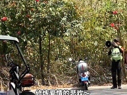 硬控大妈20秒
