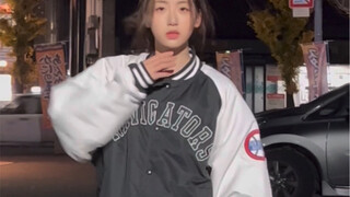 地粉进来看绝版ooh la la la 边伯贤神仙导入的慵懒感爱死了 谁懂