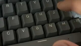 قال الصديق إنه لا يحتاج حتى إلى ثانية واحدة للقص