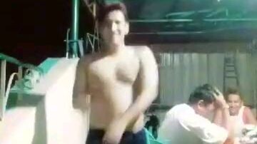 Paro-Paru Egats Boys