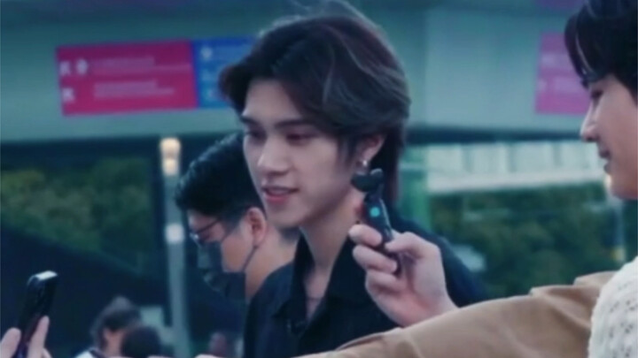 พี่ชายที่ตกหลุมรักตั้งแต่แรกเห็นที่อ่าววิกตอเรีย