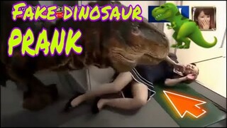 FAKE DINOSAUR 🦖 PRANK | JAPANESE REACTION | PRANK IN JAPAN 🇯🇵