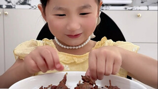 今天请姐姐来当帮手