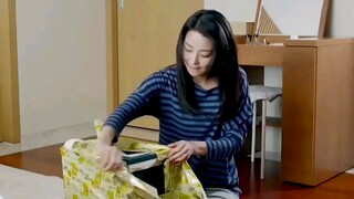 美女收到一个匿名快递，不料因此失去右手！