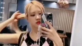 [BLACKPINK] (Jisoo & Rosé) Don't Define Me by My Style