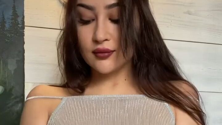 viral girls link in the bio