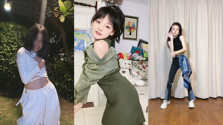 【11.28】daybyday compilation~ Xuanbao looks absolutely stunning in this outfit~ #daybyday#kpop