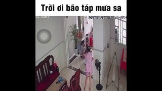 Tổng hợp những tình huống bão táp mưa sa