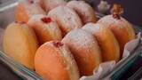 IDE JUALAN YANG LAGI POPULER DI ITALY BOMBOLONI STRAWBERRY | ITALIAN Doughnuts