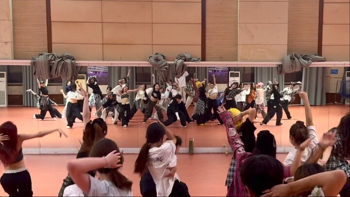 Dua Jam Tantangan Terakhir: Koreografi Baris 2.0 — “Don’t Wanna Know” oleh Fei Xian