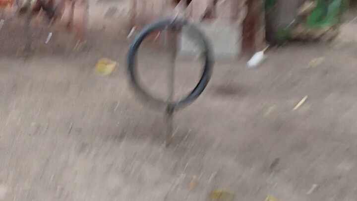 mountain gold vs Boston sweater sparring