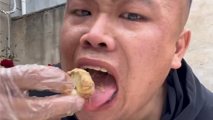 Trứng lông
