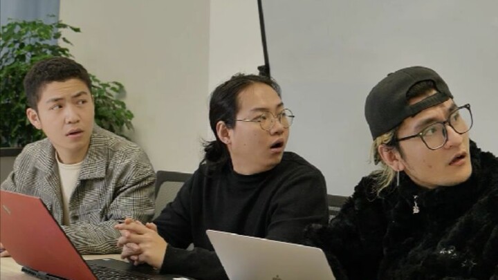 تشتري سيارة؟ خلّك تشترِ مغنية!