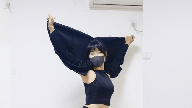 เพลงประกอบภาพยนตร์เรื่อง High Heels Vertical Screen ออกช้าไปหน่อย คุณยังดู "One Minute One Second" อ