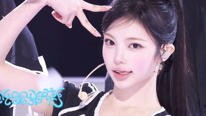 Hearts2Hearts' latest comeback track "RUDE" 260301 performance stage