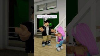 Kayla picks Halloween costume with VuxVux #roblox #brookhaven