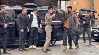 Xiao Zhan has arrived at the TOD'S 2024 Fall-Winter Women's Fashion Show! (Feb 23, 2024)