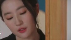 Goddess Liu Yifei stuck out her tongue to film the kissing scene, which put a lot of pressure on Li 