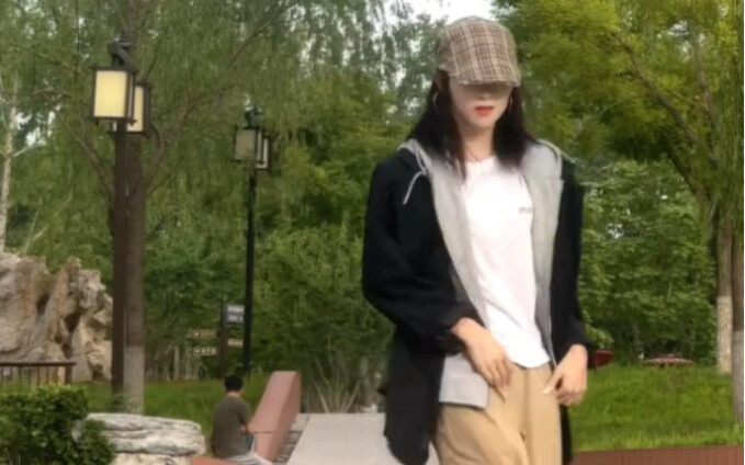 【Li Zixuan】Dance cover of Zhang Yixing's "Step"