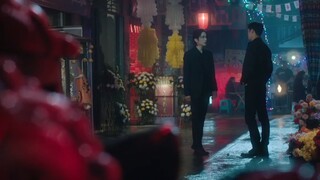 我爱的人站在光里，于是我朝光里走去
